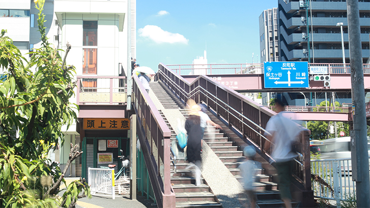 横浜駅からグラマラスエイチまでの行き方 5